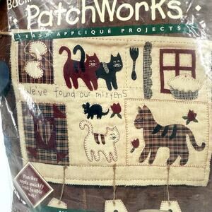 Bucilla PatchWorks No-Sew Applique Project Kit kitty cats Primitive 41146